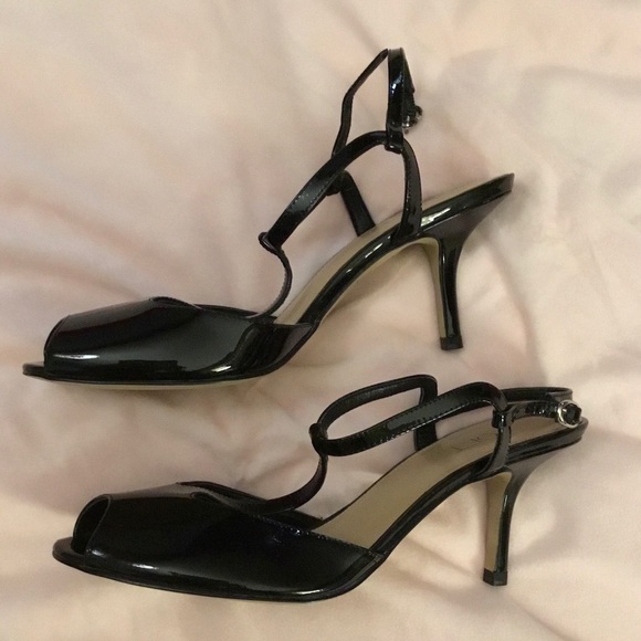 Black Ann Taylor Loft Heels Open Toe Strappy Strap Shoes - Picture 2 of 5